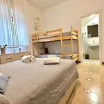 Дом отдыха Villa Lucia - Private Salt Pool - 200M Beach - Family Friendly *