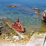 Дом отдыха Villa Lucia - Private Salt Pool - 200M Beach - Family Friendly