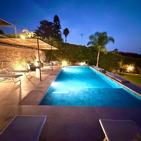 Villa Lucia - Private Salt Pool - 200M Beach - Family Friendly *