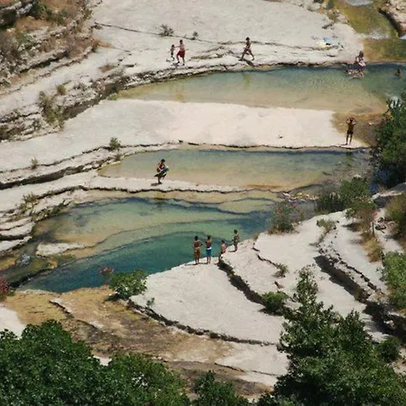Lucia - Private Salt Pool - 200m - Family Friendly
