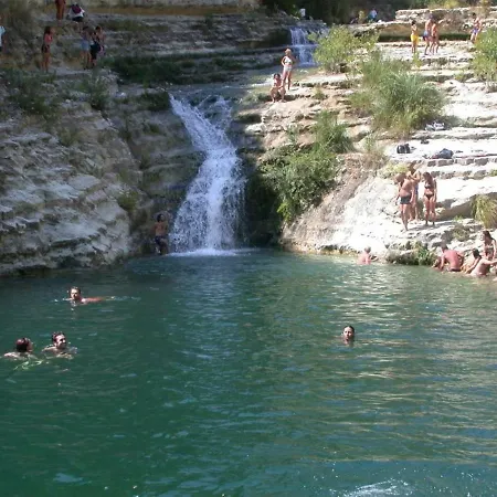 Dom wakacyjny Lucia - Private Salt Pool - 200m - Family Friendly